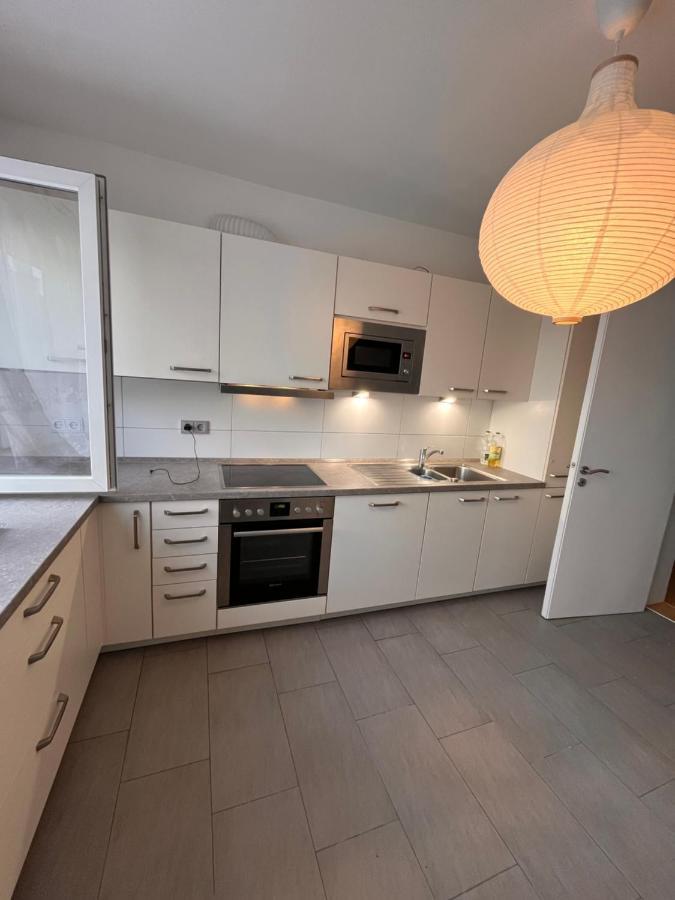 Ein Schoenes Zimmer In Kiel Exterior foto