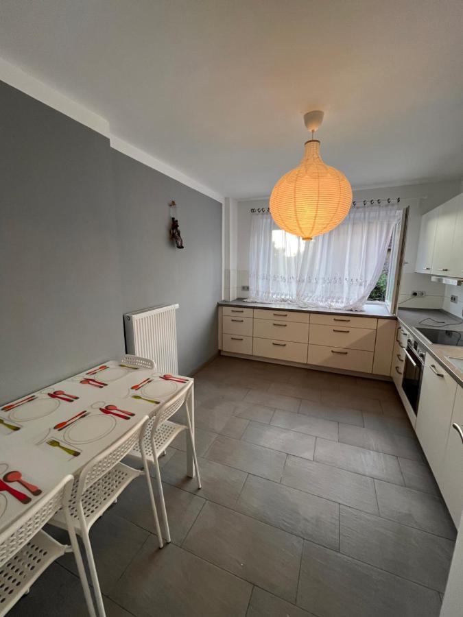 Ein Schoenes Zimmer In Kiel Exterior foto