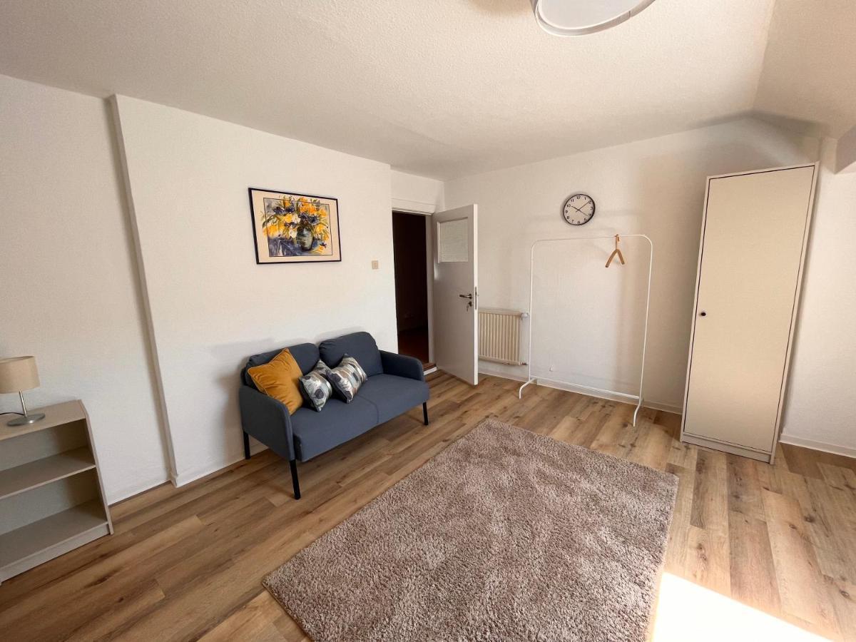 Ein Schoenes Zimmer In Kiel Exterior foto